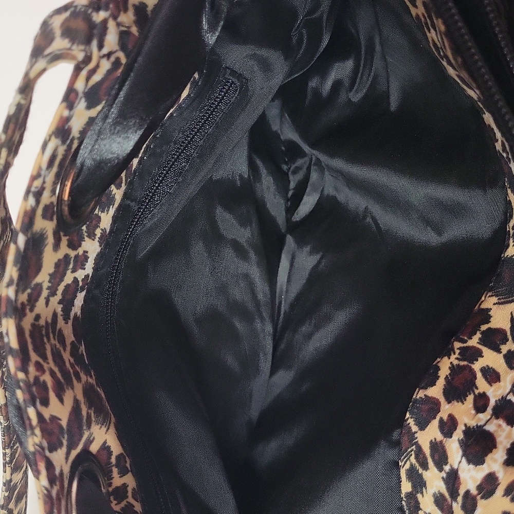 Leopard Handbag - Picture 3 of 3